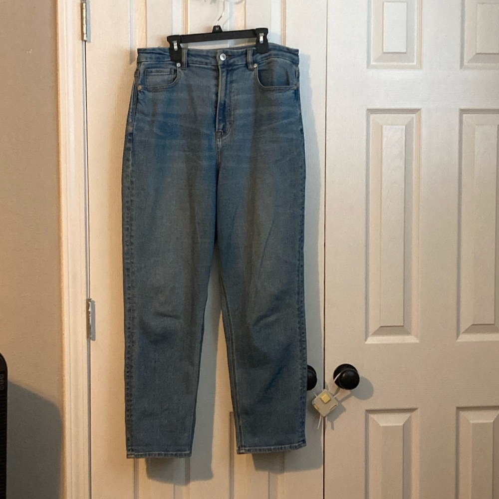 American Eagle size 12. Curvy mom jean straight leg.